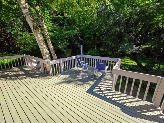 16 Country Club Drive, South Burlington, VT 05403