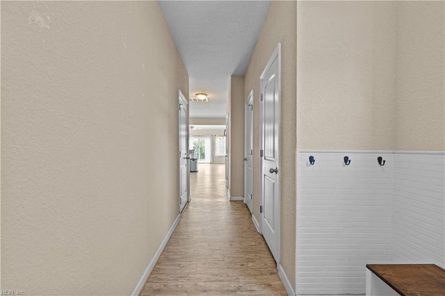 202 Thalia RD, Virginia Beach, VA 23452