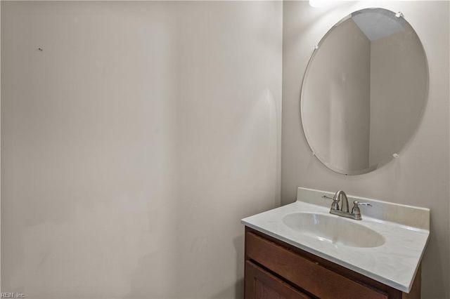 202 Thalia RD, Virginia Beach, VA 23452