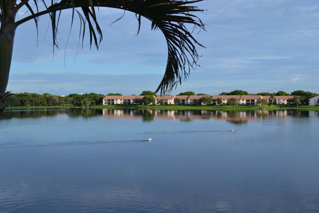 3300 Jaywood Terrace J116, Boca Raton, FL 33431
