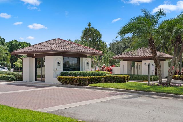 3300 Jaywood Terrace J116, Boca Raton, FL 33431