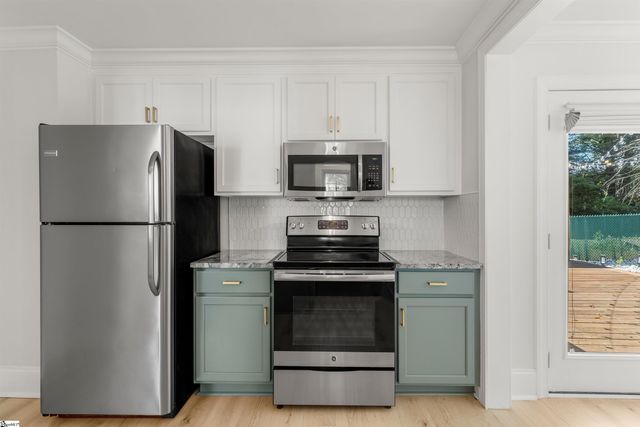 4 Druid Street, Greenville, SC 29609