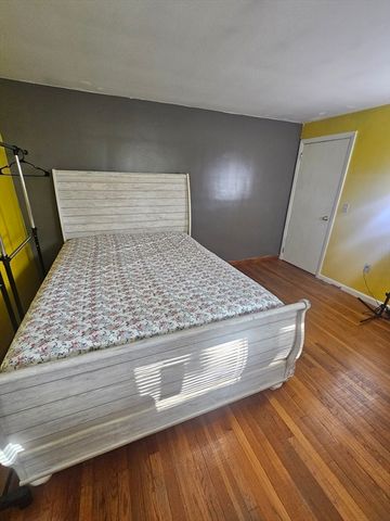 186 Ridge Rd, Marlborough, MA 01752