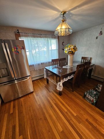 186 Ridge Rd, Marlborough, MA 01752