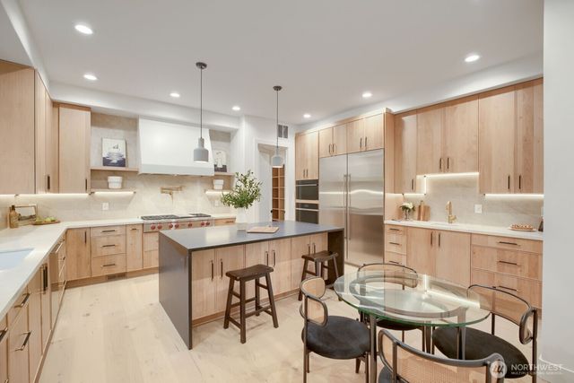 1265 165th Avenue SE, Bellevue, WA 98008