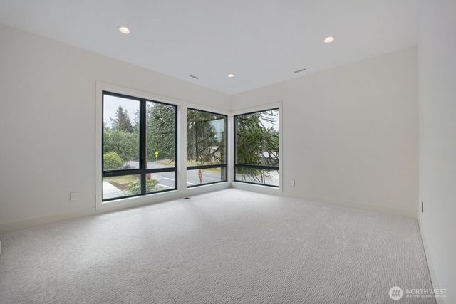 1265 165th Avenue SE, Bellevue, WA 98008