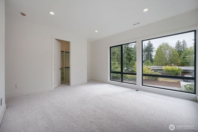 1265 165th Avenue SE, Bellevue, WA 98008