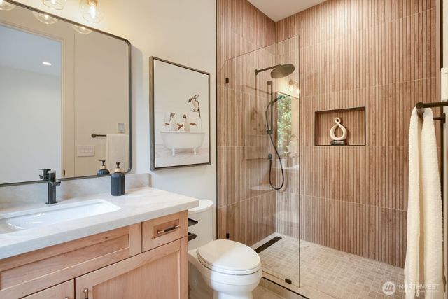 1265 165th Avenue SE, Bellevue, WA 98008