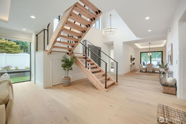1265 165th Avenue SE, Bellevue, WA 98008