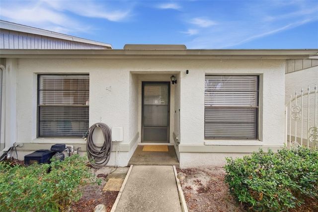 11715 SPRING TREE LANE, Port Richey, FL 34668