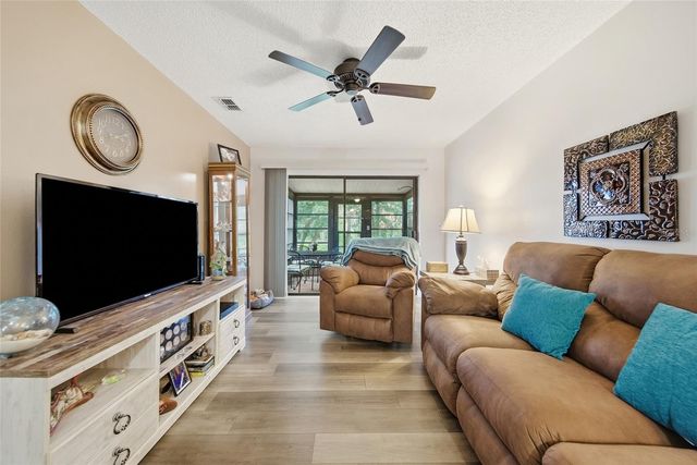 11715 SPRING TREE LANE, Port Richey, FL 34668