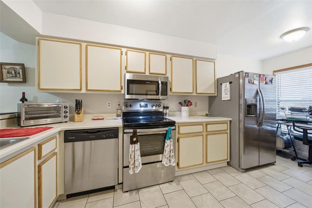 11715 SPRING TREE LANE, Port Richey, FL 34668