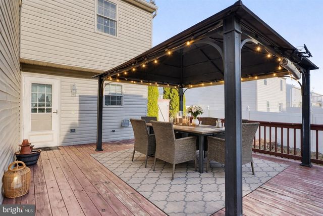 3025 SOLAR DR, Dover, PA 17315