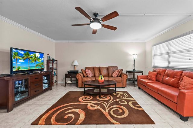 213 Brittany E, Delray Beach, FL 33446