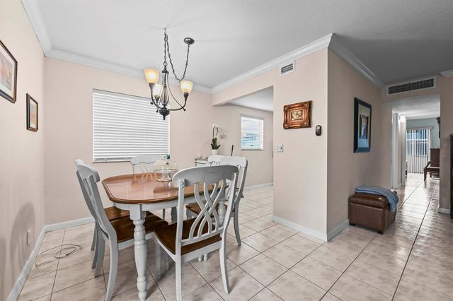 213 Brittany E, Delray Beach, FL 33446