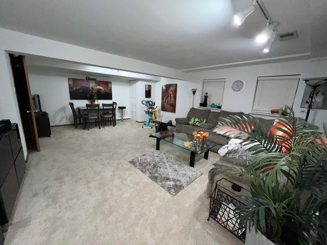 2138 W Adobe Drive 2138, Addison, IL 60101