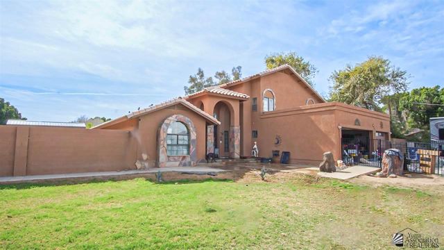 5117 W Poppy St, Yuma, AZ 85364