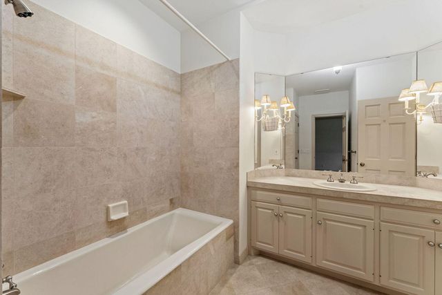 10797 Purdey Road, Eden Prairie, MN 55347