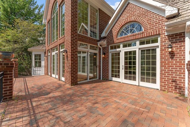 10797 Purdey Road, Eden Prairie, MN 55347