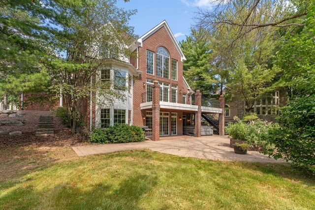10797 Purdey Road, Eden Prairie, MN 55347