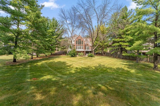 10797 Purdey Road, Eden Prairie, MN 55347