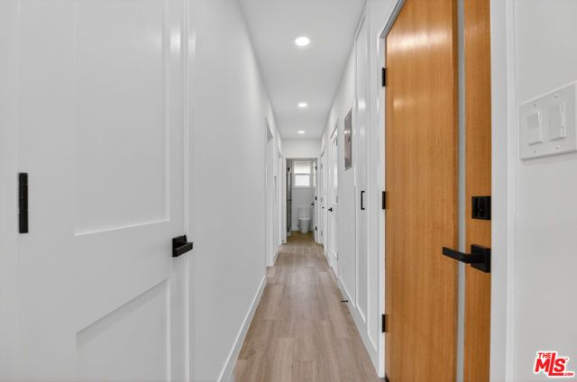 136 S Edgemont Street, Los Angeles, CA 90004