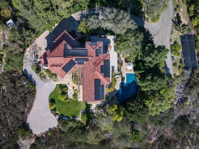 14858 Las Mananas, Rancho Santa Fe, CA 92067