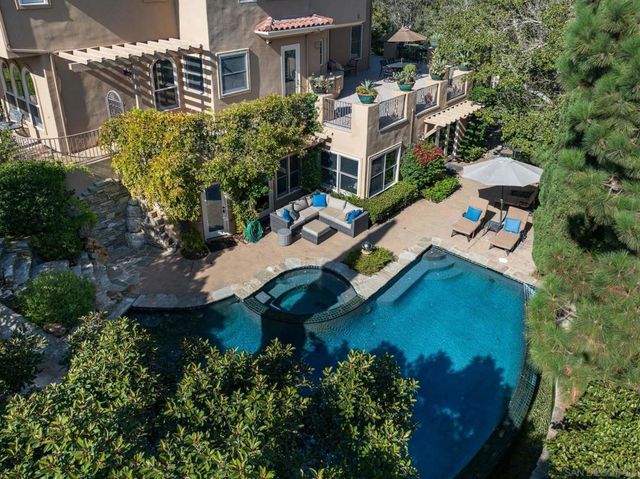 14858 Las Mananas, Rancho Santa Fe, CA 92067