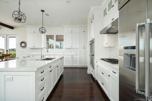 14858 Las Mananas, Rancho Santa Fe, CA 92067