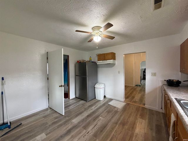 1613 W 1st Street, Marion, IN 46952