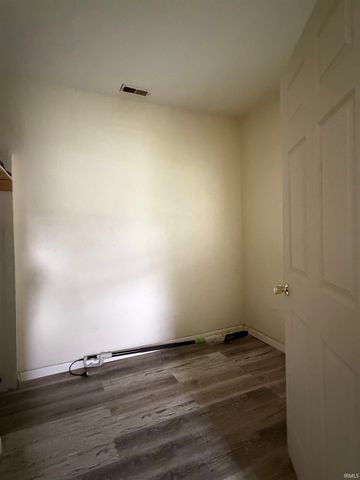 1613 W 1st Street, Marion, IN 46952