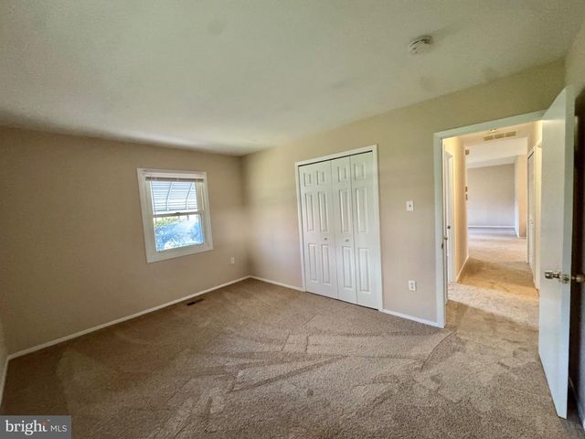 15758 POINTER RIDGE DR, Bowie, MD 20716