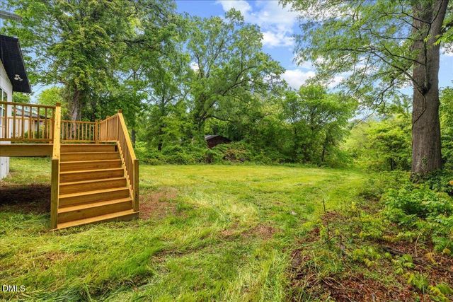 795 Lakeside Avenue, Burlington, NC 27217