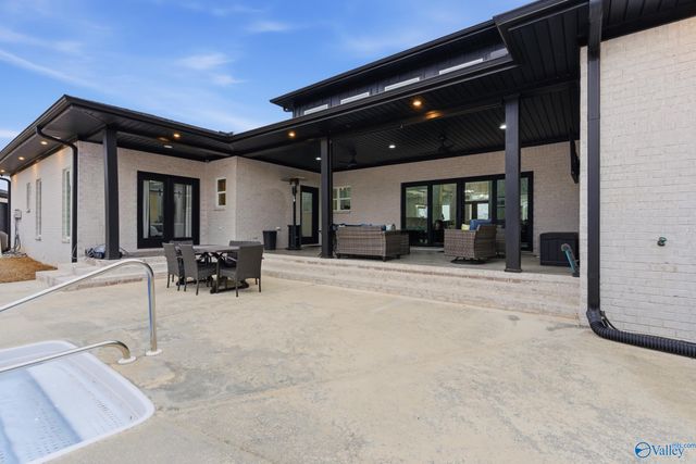 22295 Alabama Highway 33, Moulton, AL 35650