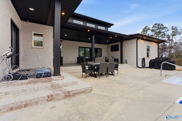 22295 Alabama Highway 33, Moulton, AL 35650