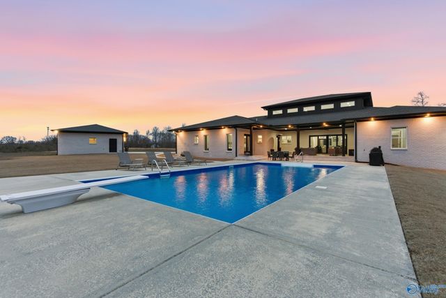 22295 Alabama Highway 33, Moulton, AL 35650