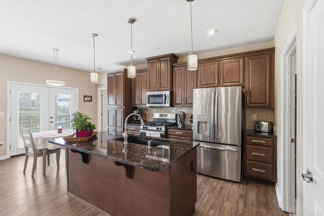 4001 Ivy Wood Drive, Batavia Twp, OH 45102