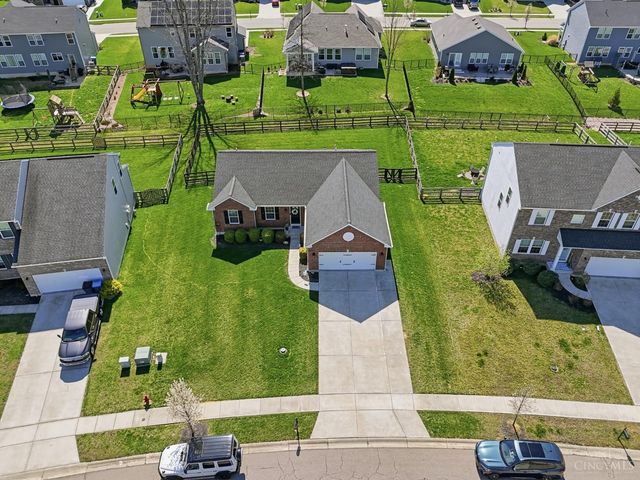 4001 Ivy Wood Drive, Batavia Twp, OH 45102