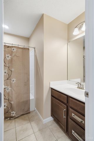 4001 Ivy Wood Drive, Batavia Twp, OH 45102