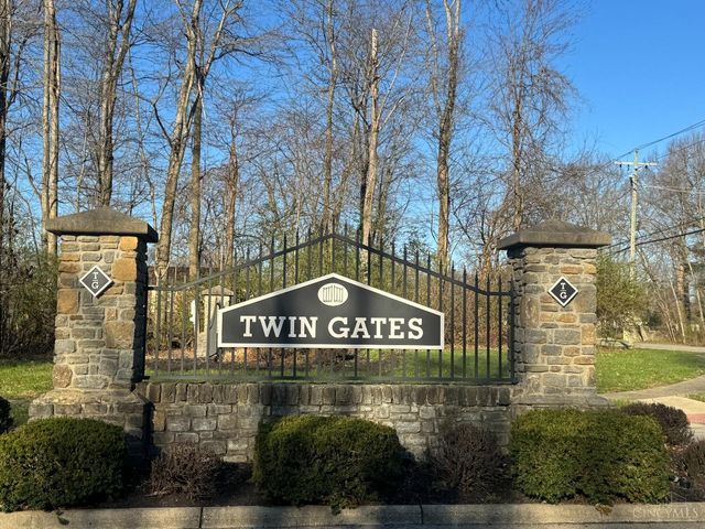 4001 Ivy Wood Drive, Batavia Twp, OH 45102