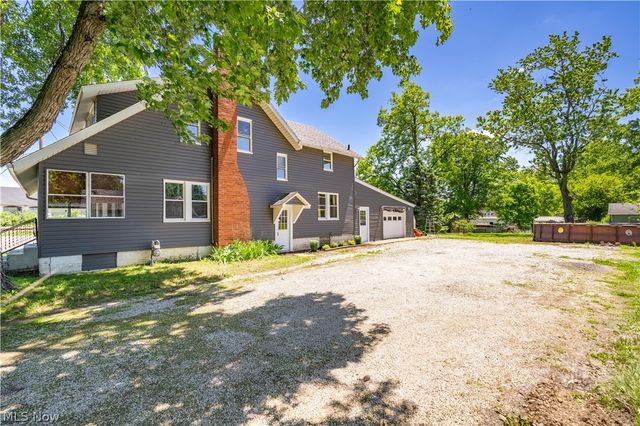 14828 Gaskill Drive NE, Alliance, OH 44601