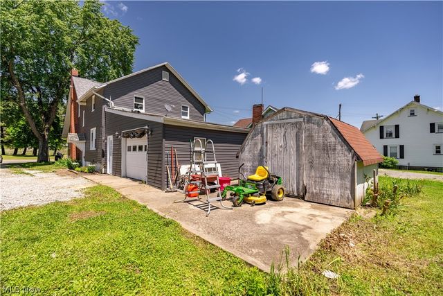 14828 Gaskill Drive NE, Alliance, OH 44601