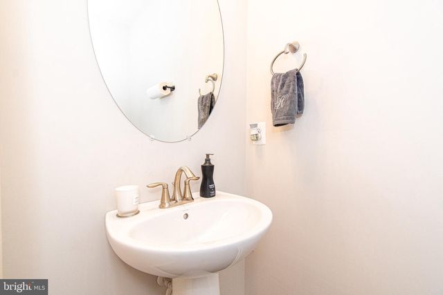 9637 BLOCK ST, Lanham, MD 20706