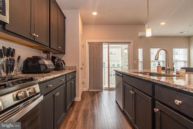 9637 BLOCK ST, Lanham, MD 20706