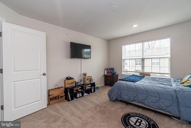 9637 BLOCK ST, Lanham, MD 20706