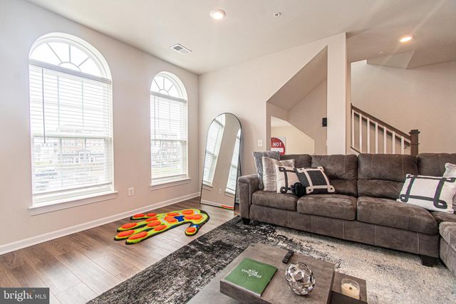 9637 BLOCK ST, Lanham, MD 20706