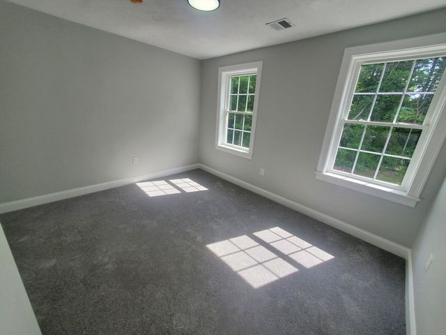 196 Arthur St, Brockton, MA 02302