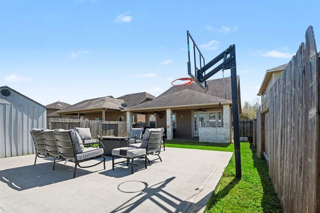 10111 Texas Sage Drive, Houston, TX 77075