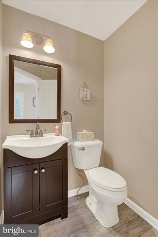 239 RACE HORSE RD, Hanover, PA 17331
