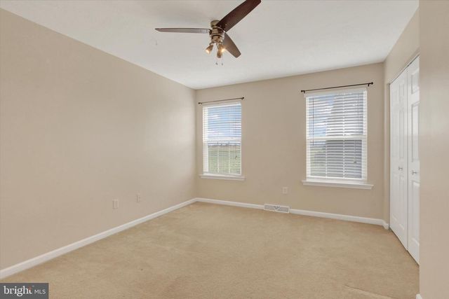 239 RACE HORSE RD, Hanover, PA 17331